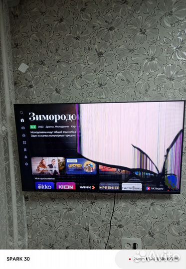 Телевизор SMART tv на запчасти