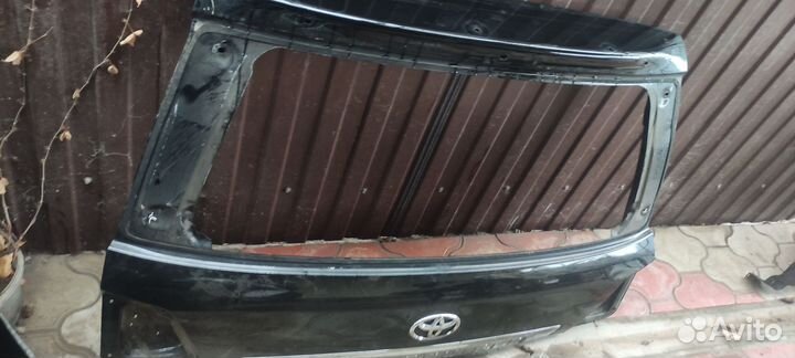 Land cruiser 200 капот