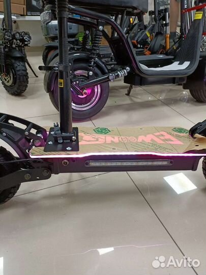 Электросамокат Wolonggu M4 13Ah 800W NEW