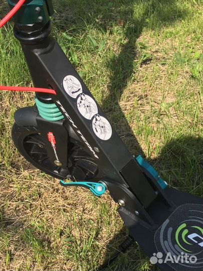 Самокат Urban Scooter/колеса с протектором/новый