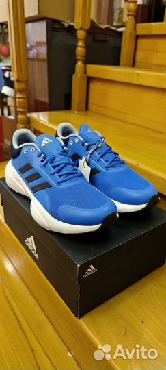 Кроссовки Adidas 43 размер оригинал