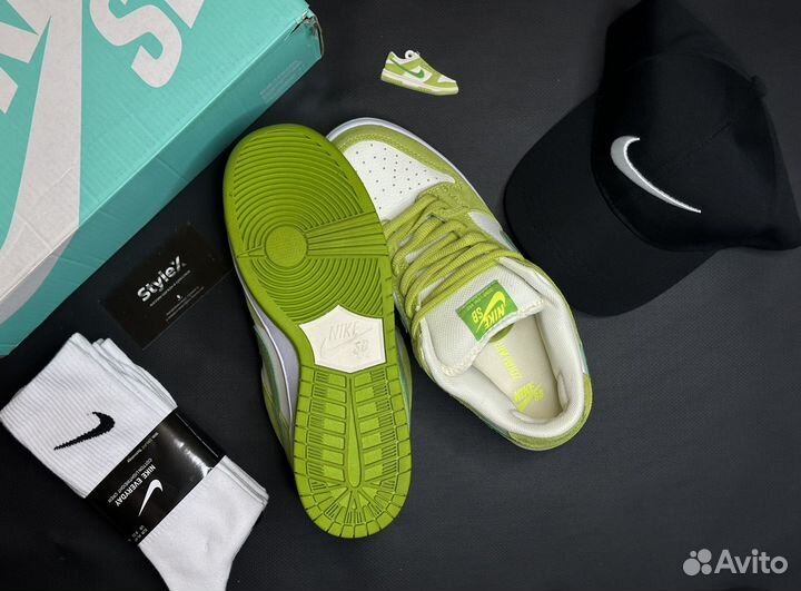 Кроссовки Nike SB Dunk low Green Apple