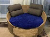 Плетеный круглый диван