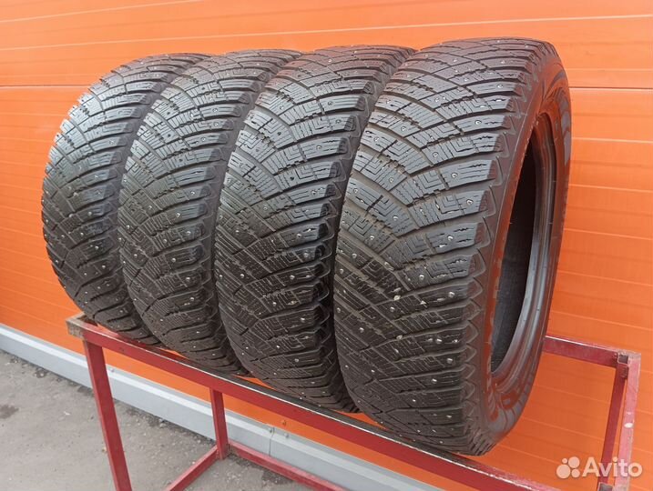 Goodyear Ultragrip Ice Arctic 225/65 R17 102T