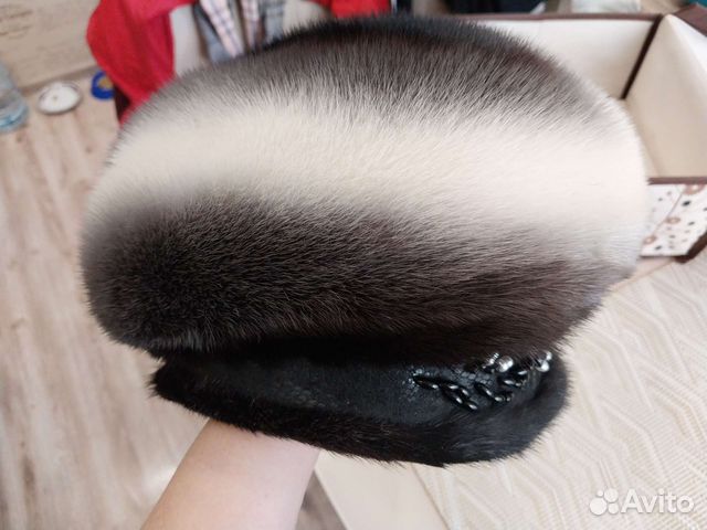 Берет женский