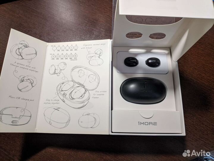 Беспроводные наушники 1more Stylish TWS