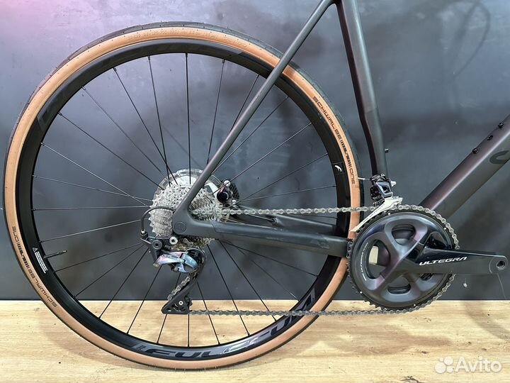 Canyon Endurace CF 8 Disc