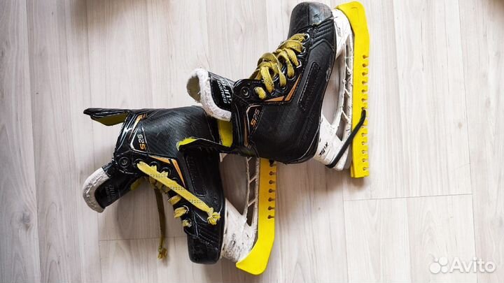 Хоккейные коньки Bauer Supreme s25