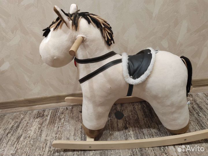 Лошадь качалка