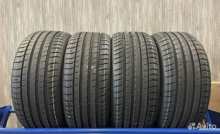 Triangle EffeXSport TH202 225/40 R18 92Y