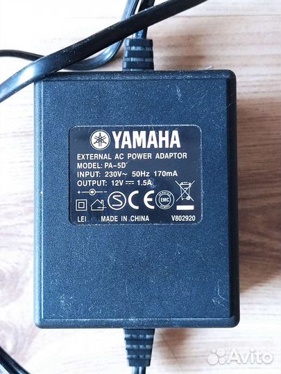 Синтезатор Yamaha Portable Grand DGX-520