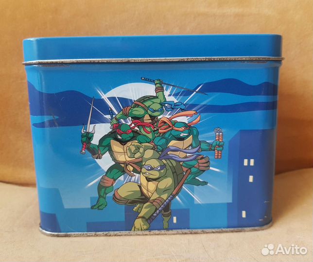 Коробка металлическая для коллекционных карточек