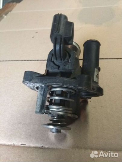 Термостат на форд Мондео 3