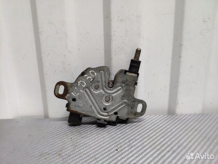 Замок капота передний Ford Focus 2 CB4 1.6 2004