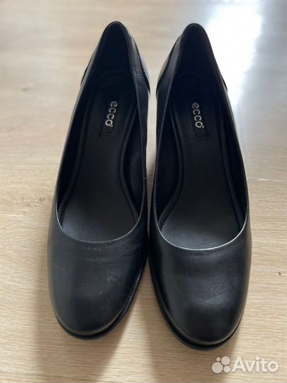 Туфли ecco 40