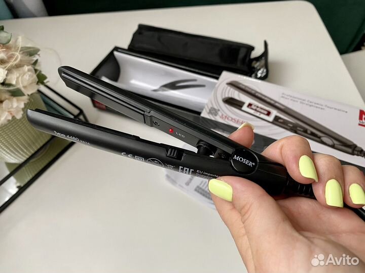 Утюжок для волос Moser Cerastyle Mini дорожный