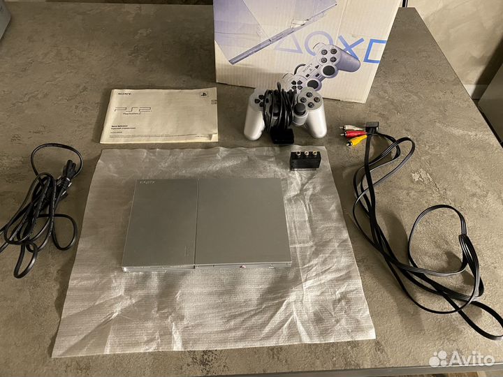 Коллекционная Ps 2 satin silver scph-90008 PAL