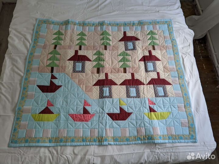 Лоскутное детское одеяло