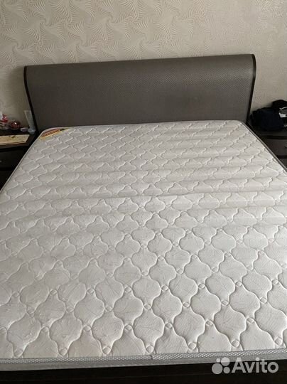 Матрас 180х200 бу