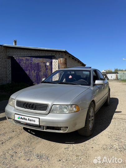 Audi A4 2.4 AT, 1999, 300 000 км