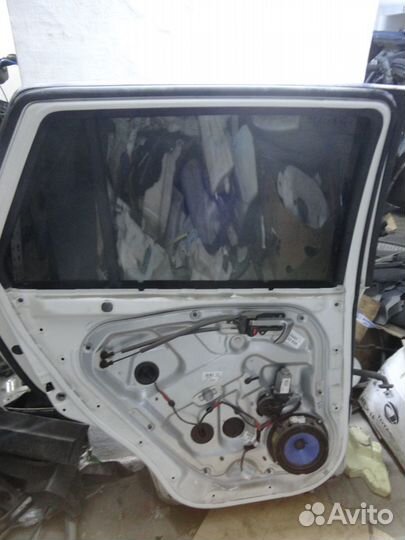 Дверь задняя левая Hyundai Santa fe (сm)