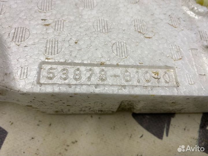 Накладка на крыло передняя правая Toyota Passo