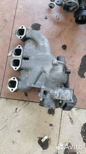 Коллектор впускной Volkswagen Transporter T5