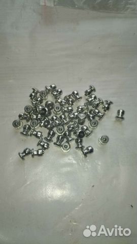 Шипы для шин противоскользящие