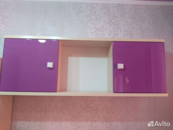 Полка настенная навесная