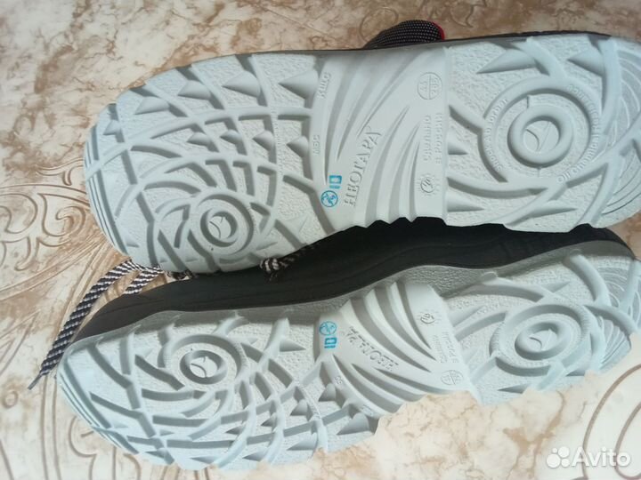 Ботинки мужские