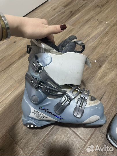 Горнолыжные ботинки
