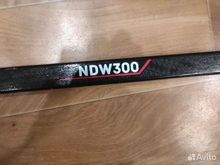 Клюшка хоккейная