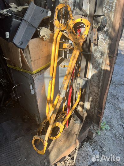 Распорка передних стоек ваз и др