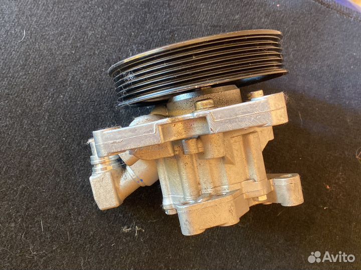 Насос гидроусилителя HH200824A