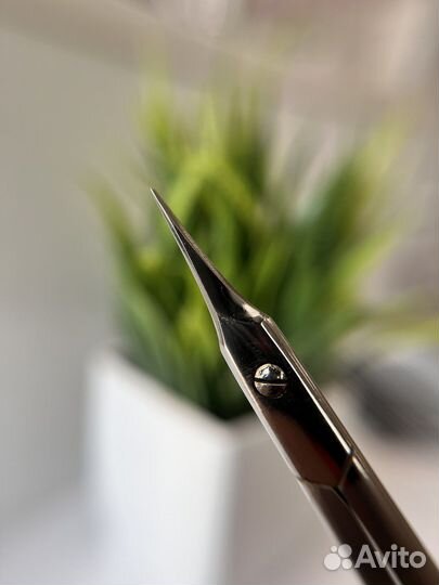 Ножнички для кутикулы