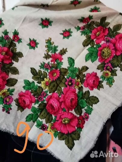 Платки шерстяные красивые