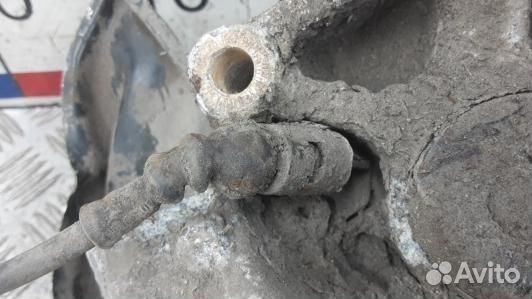 Ступица задняя левая volkswagen passat B6 (8DN24LZ