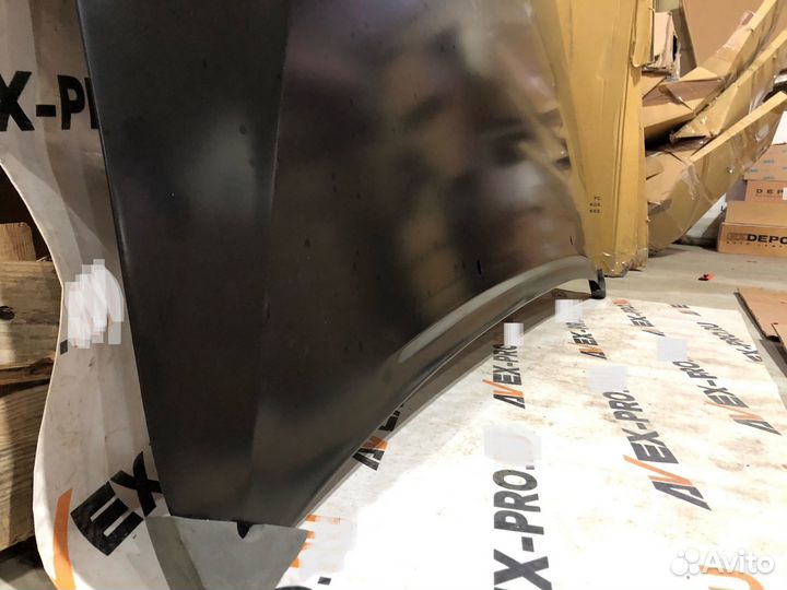 Капот toyota hilux fortuner 2011-2015 новый Тайван