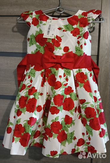 Платье для девочки новое