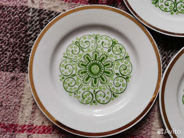 3 шт тарелки СССР Пролетарий зелёный рисунок