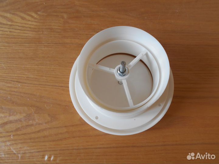 Анемостат регул на вентиляцию 100 и 125 мм новый