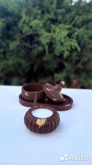 Свеча ручной работы в подсвечнике из гипса