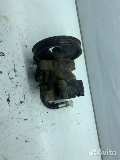 Насос гидроусилителя руля Hyundai Starex АВТОБУС