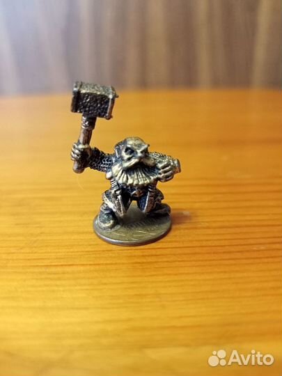 Фигурки гномов литьё