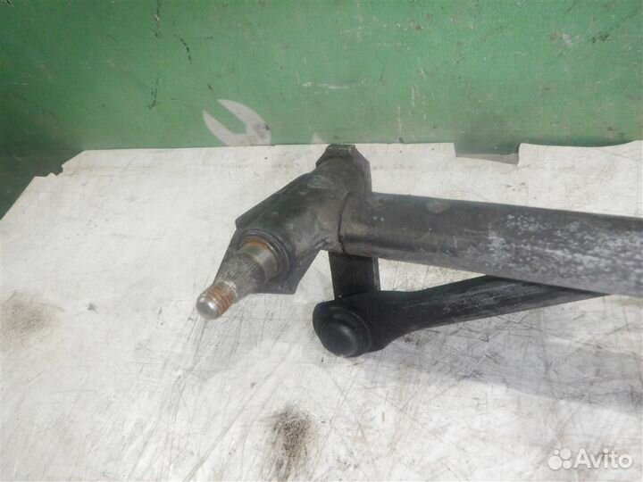 Трапеция стеклоочистителей Ауди 80 90 Б3