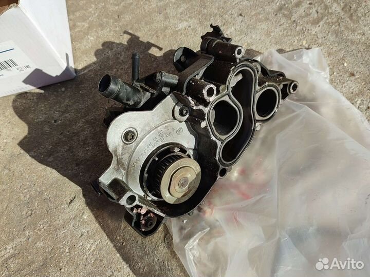 Насос skoda octavia/помпа