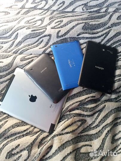 Планшеты под восстановление (может на запчасти)