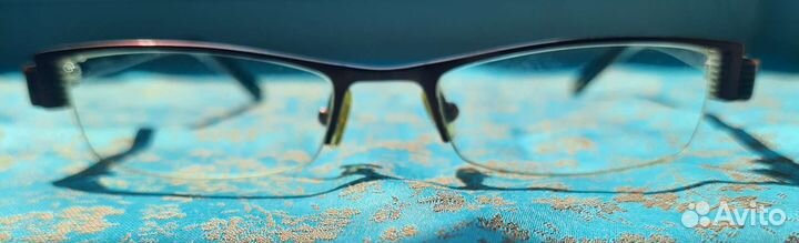 Очки для чтения 1.0