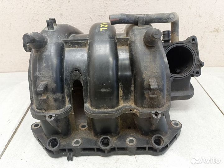 Впускной коллектор Шкода