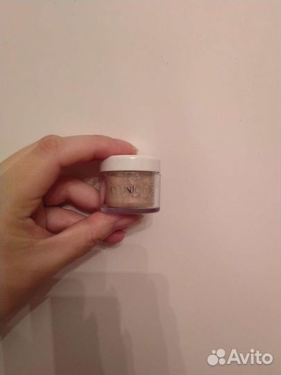 Пудры, тональные. Clinique, Maybelline, Dior, Pupa